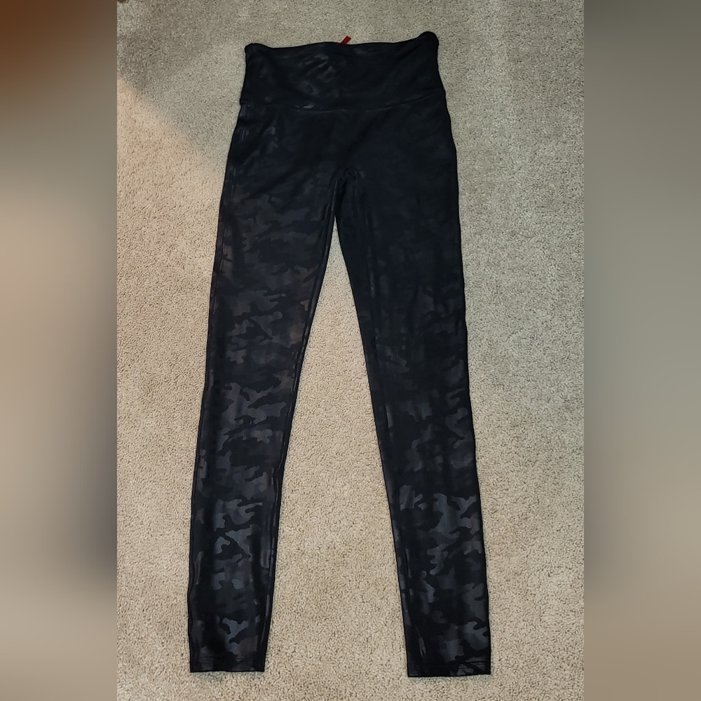 Spanx womens camo leggings